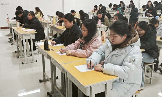 e33db889f0e92ac5b3b856d951ee8b8d_副本.jpg